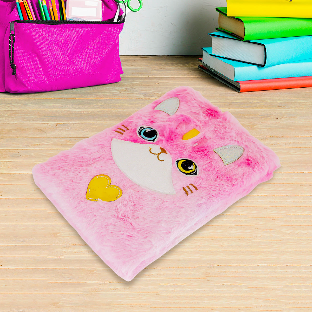 Libreta de Peluche Multicolor con Diseño de Gato