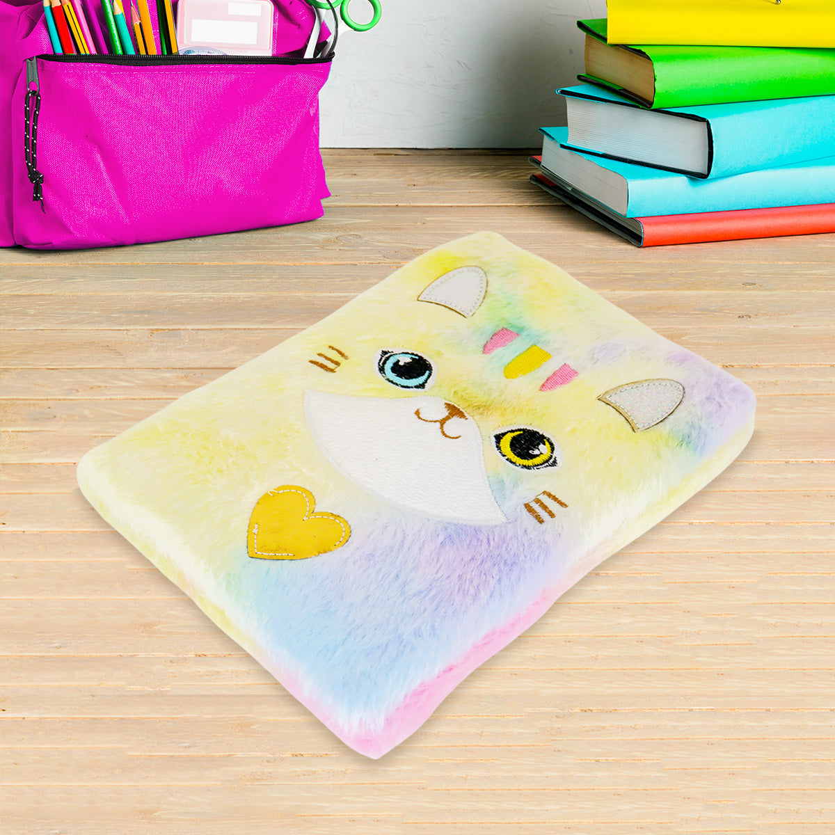 Libreta de Peluche Multicolor con Diseño de Gato