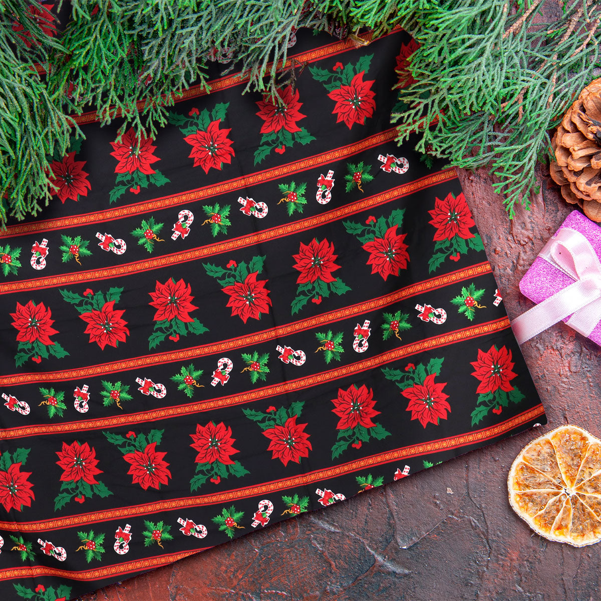 Mantel Navideño, Color Negro, 2x1.5 m
