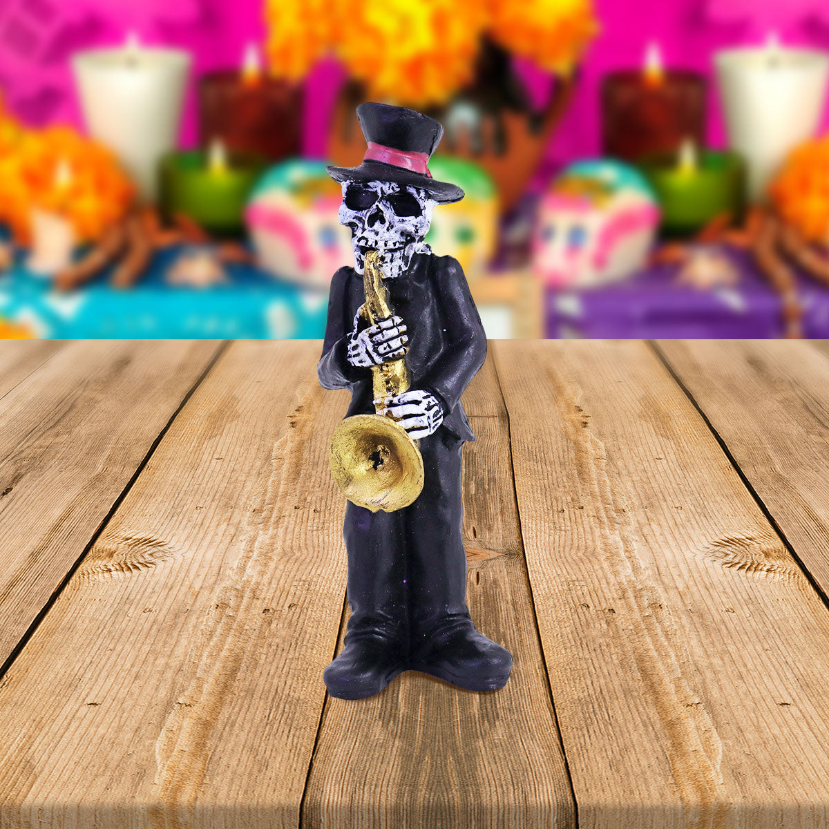 Figura Decorativa con Diseño de Músico Tocando el Saxofón