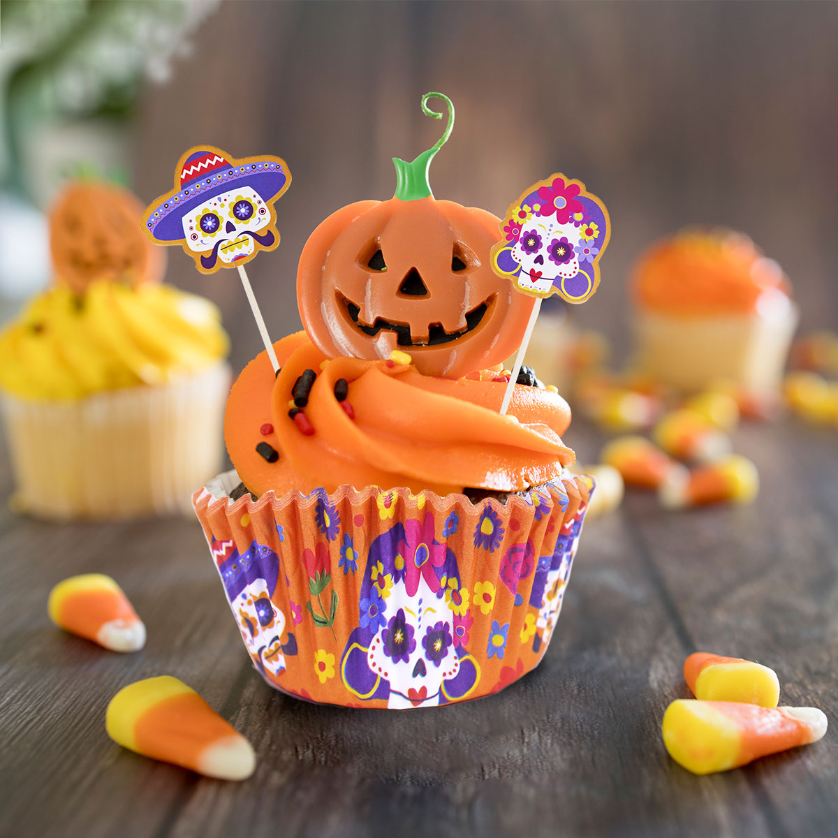 Set para Cupcakes Capacillos y Palillos Decorativos color Naranja