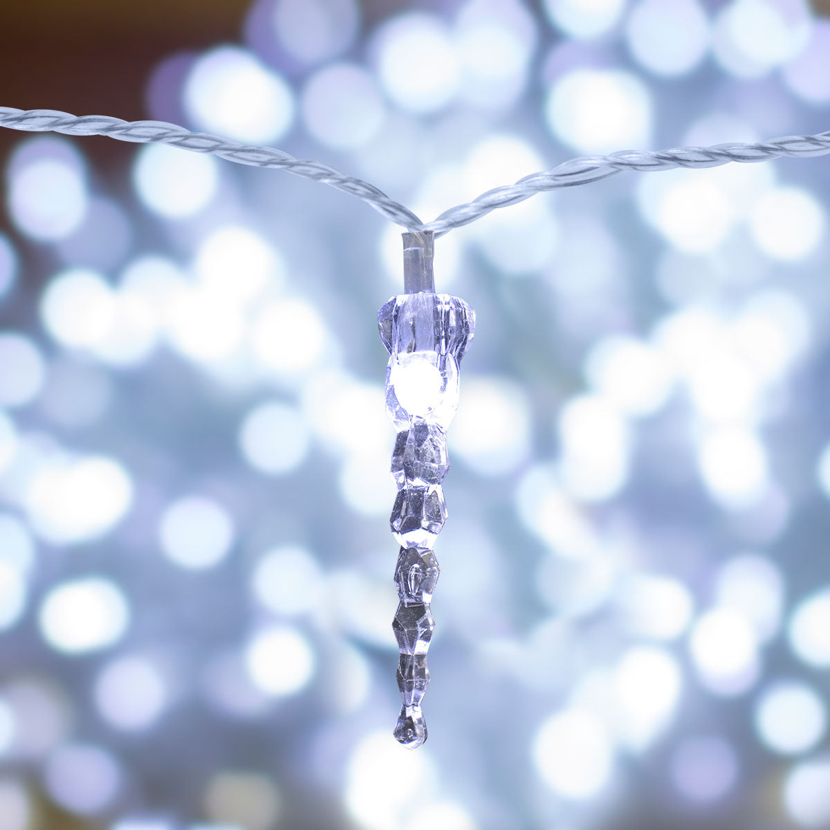 Serie de Luces Navideñas en Forma de Cristal de Hielo color Blanco.