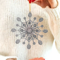 Decoración con Diseño de Copo de Nieve con Diamantina color Plata