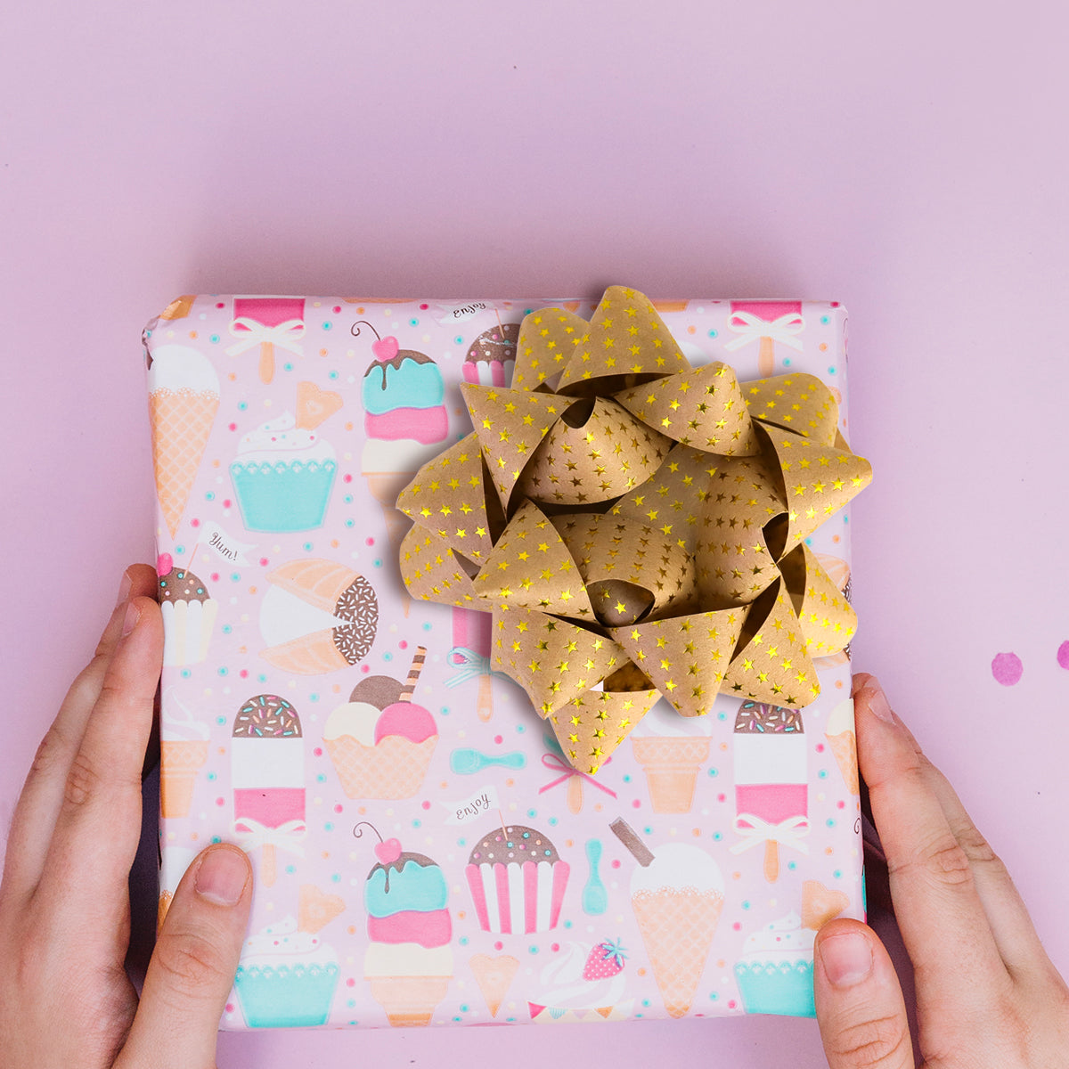 Moños para Regalo de Papel Kraft con Estrellas color Oro