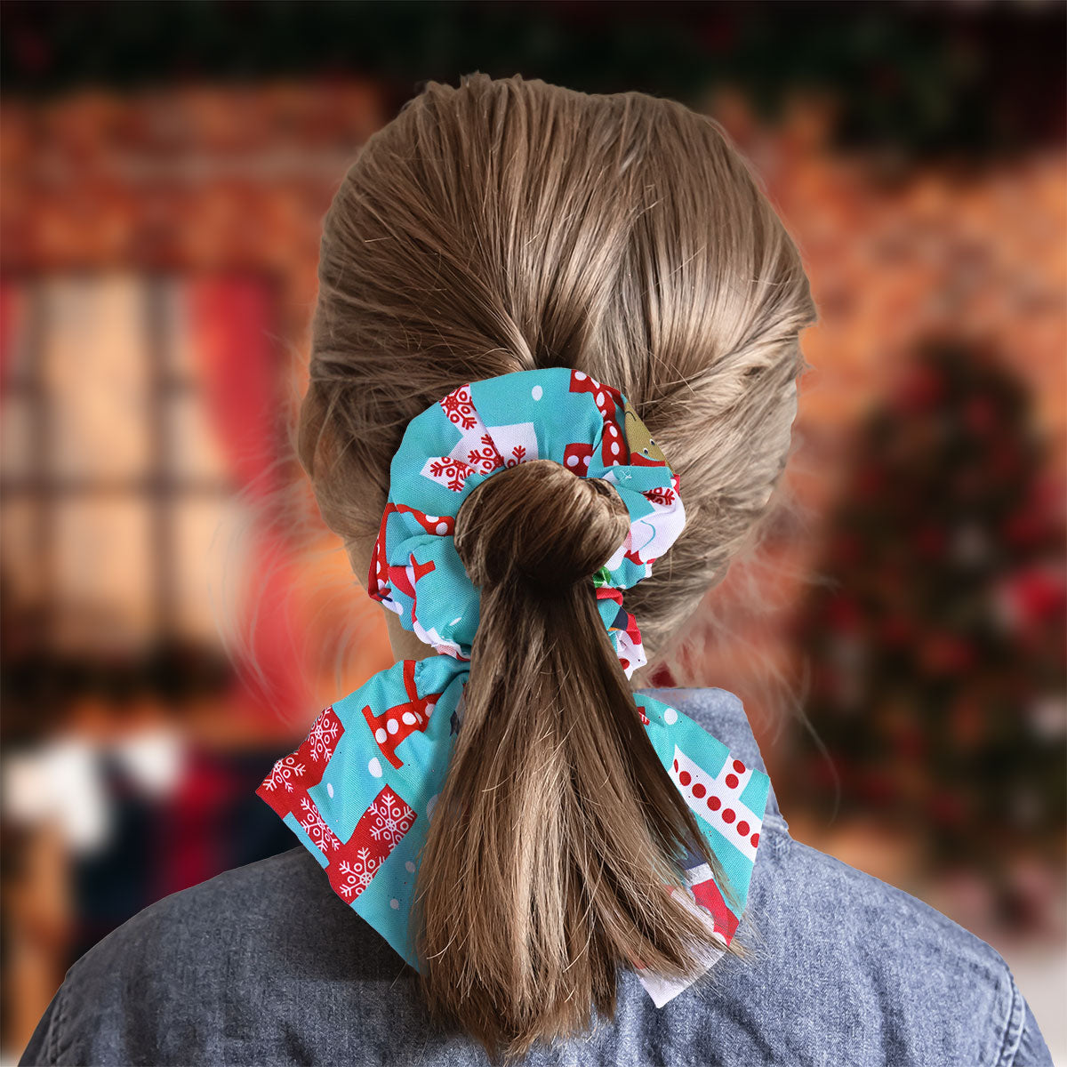 Scrunchie color Aqua con Diseño de Navidad