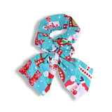 Scrunchie color Aqua con Diseño de Navidad