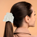 Scrunchie con Textura Suave color Blanco