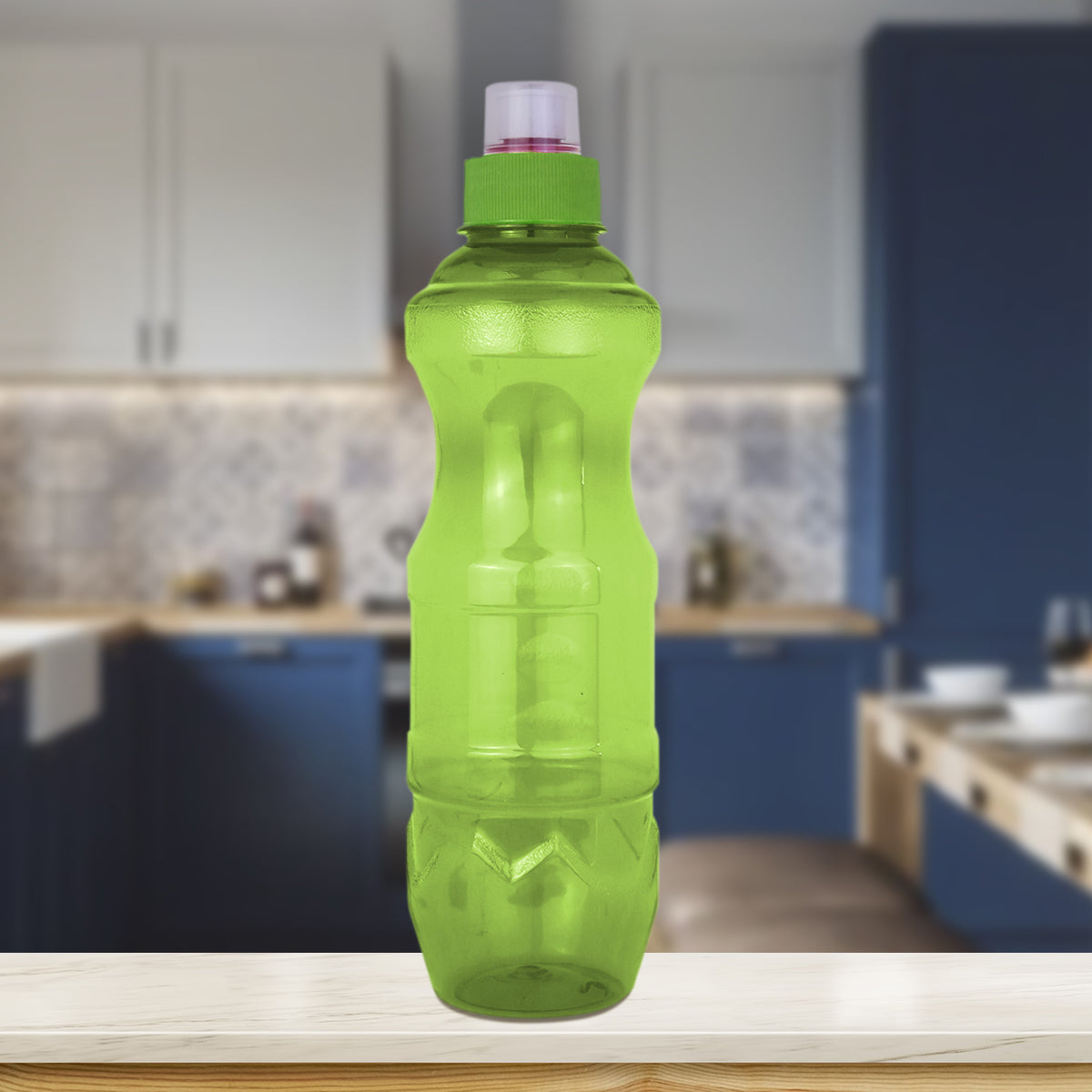 Botella de Plástico con Tapa, color Verde, 750ml