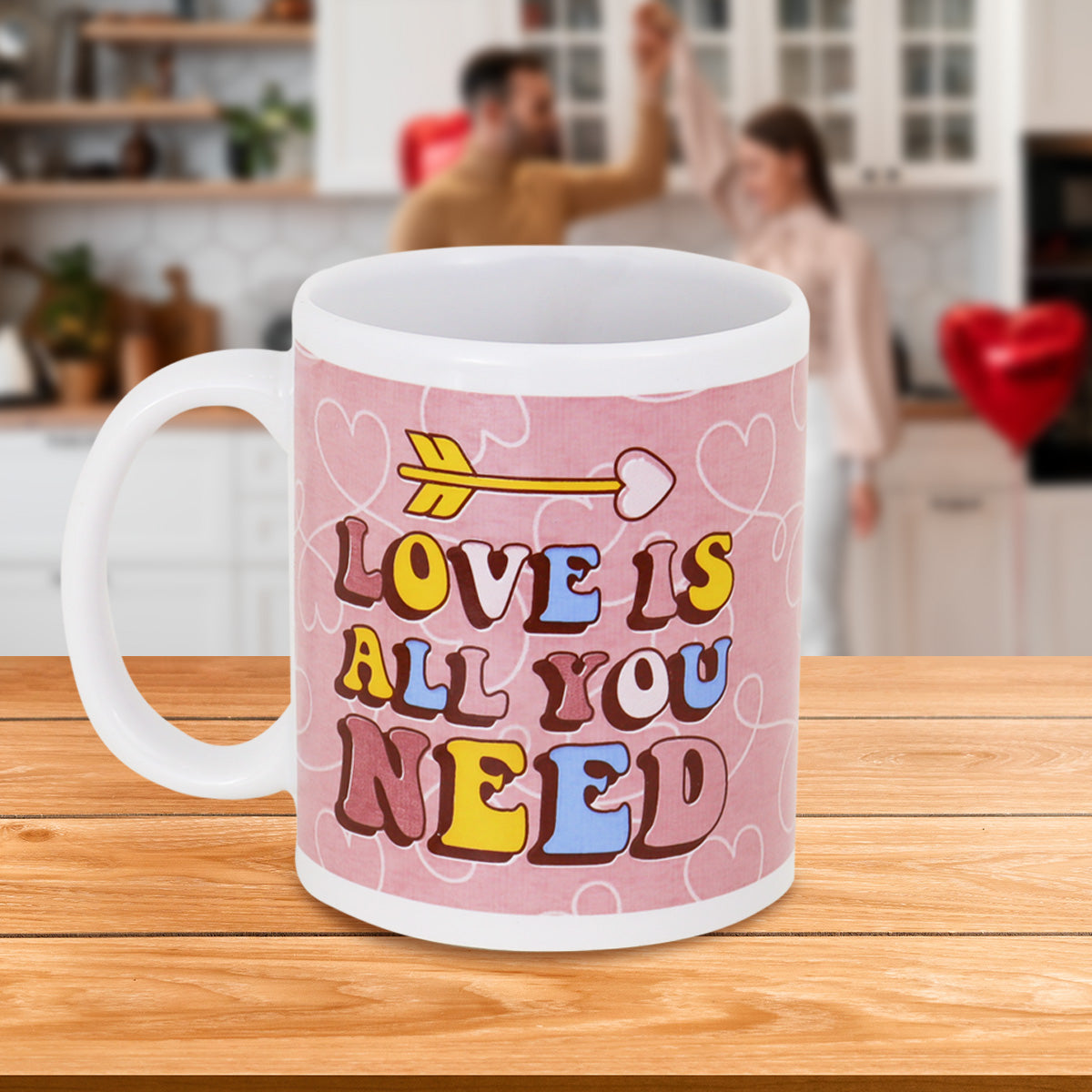 Taza de Cerámica con Estampado Love Is All You Need