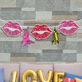 Banner Decorativo Colgante Inkanto, Besos