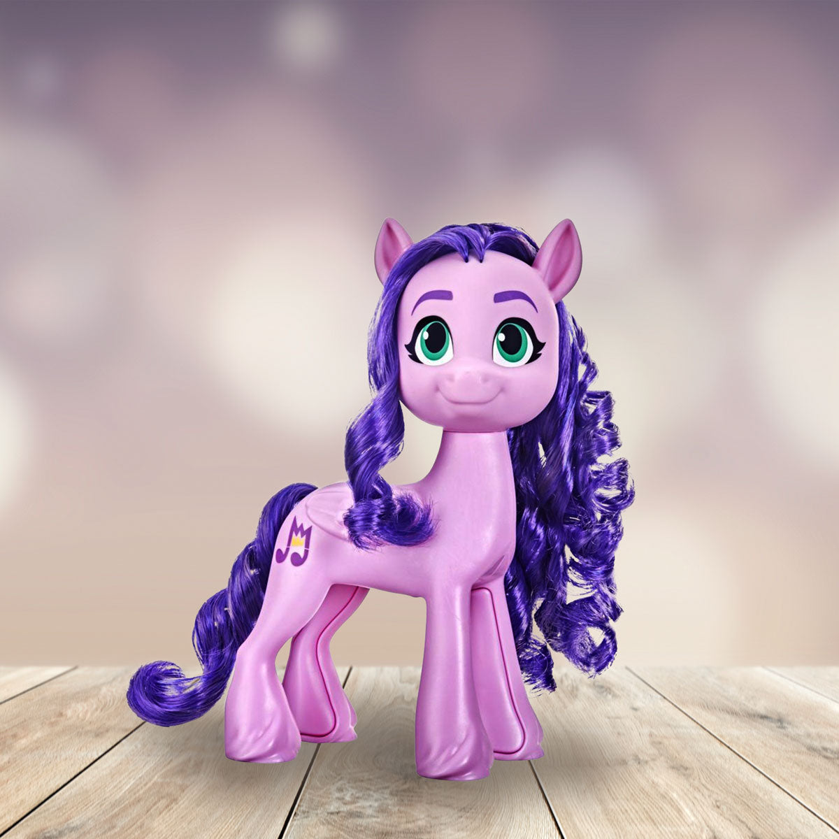 My Little Pony: A New Generation,  Pipp Petals