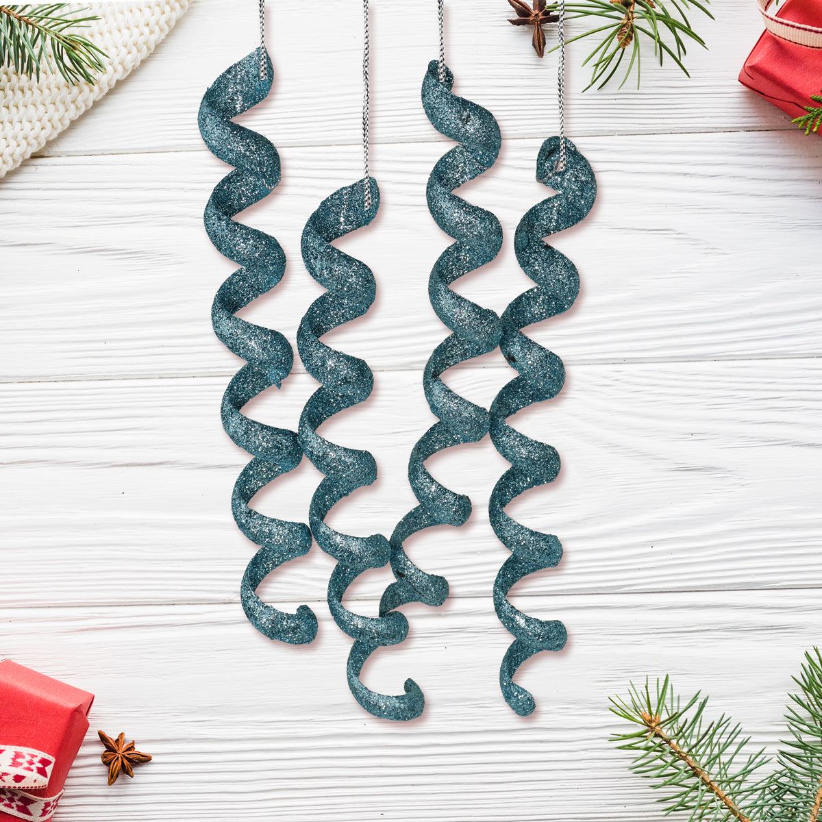 Set de 4 Ornamentos Navideños en Forma de Espiral color Azul