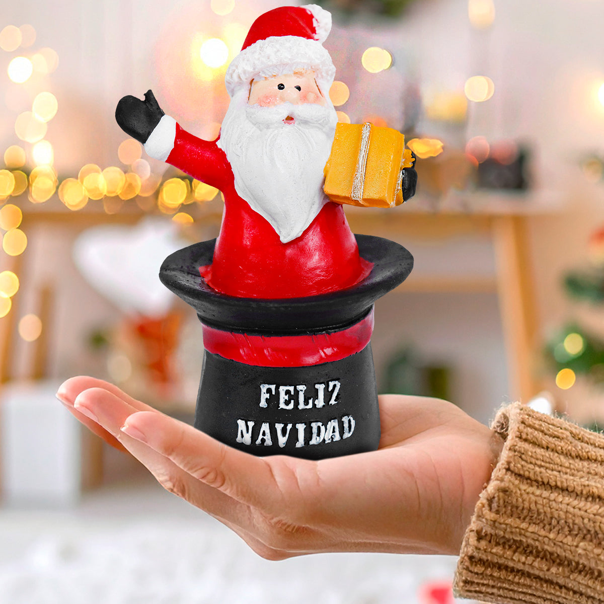 Santa Claus en Sombrero, Figura Decorativa de Cerámica
