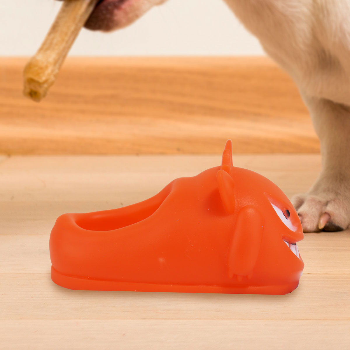 Juguete para Mascota en Forma de Zapato, Color Naranja