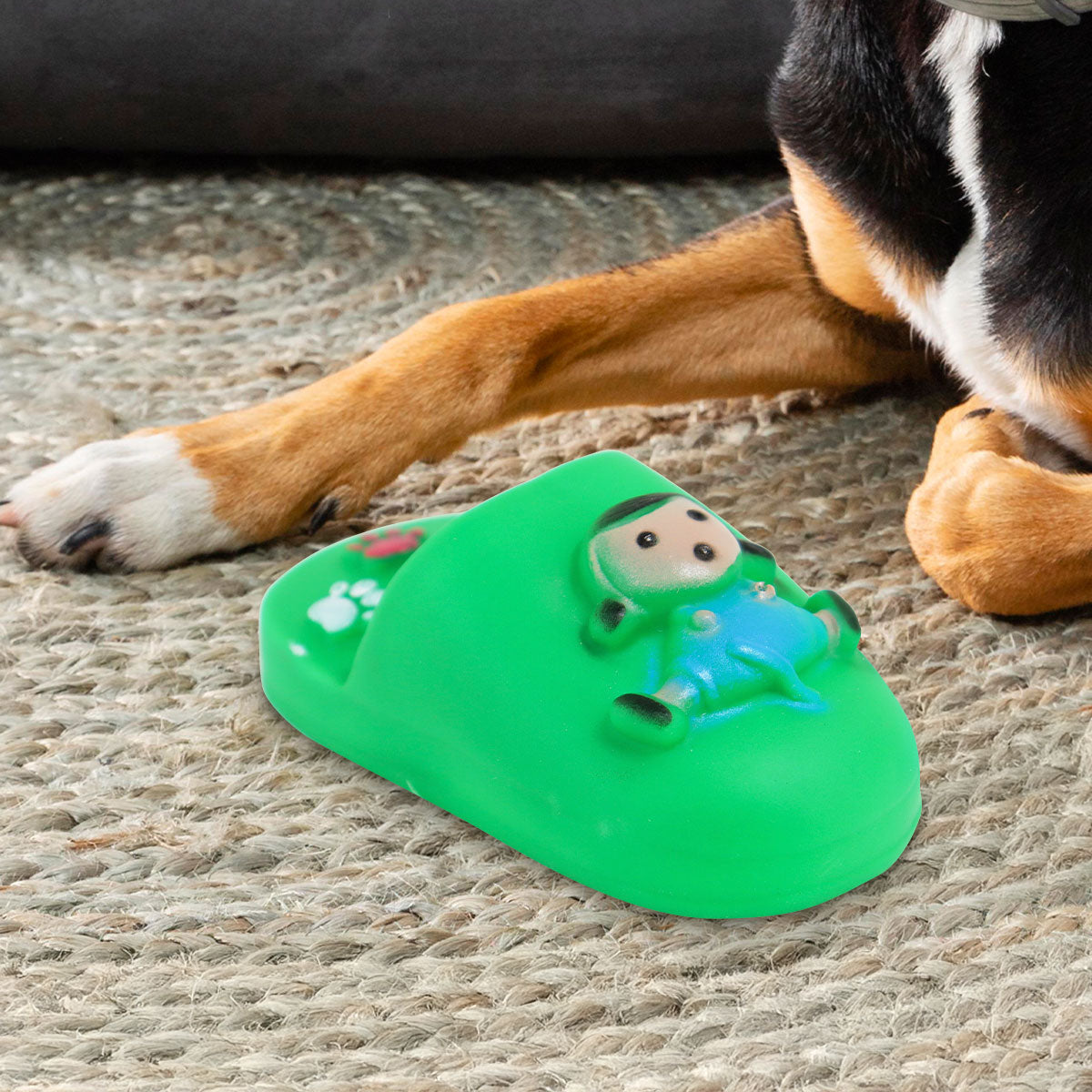 Juguete para Perro en Forma de Pantufla, Color Verde