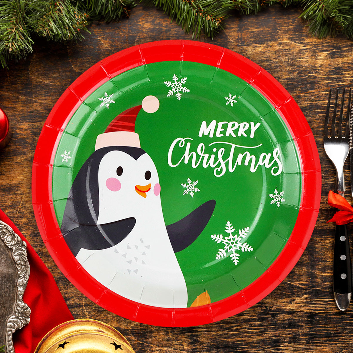 Set de 10 Platos de Cartón "Merry Christmas", Diseño Pingüino
