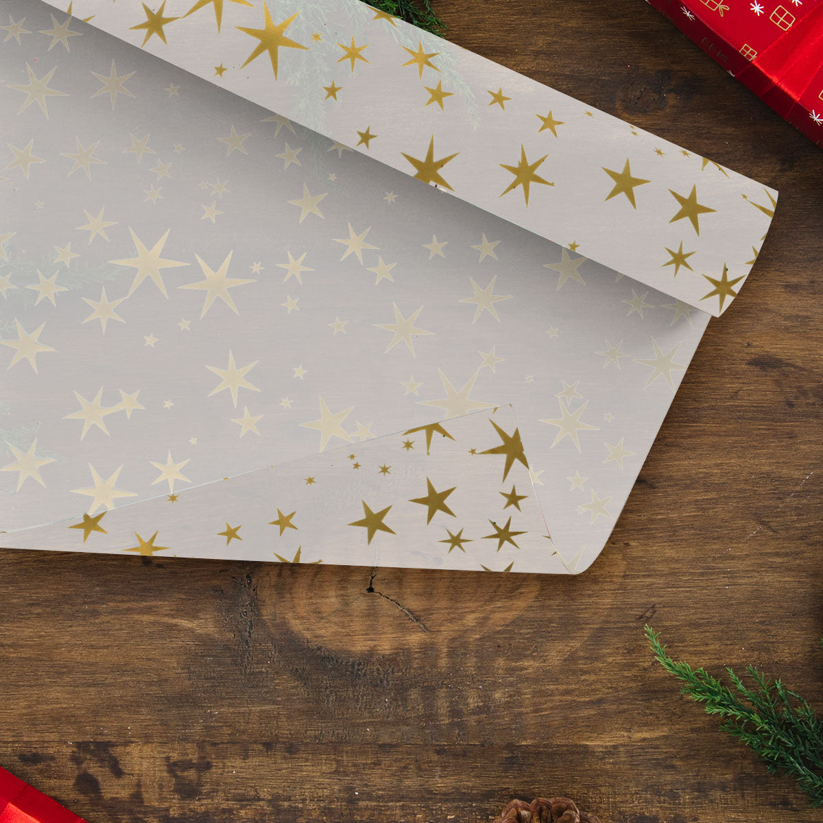 Papel de Regalo Navideño Transparente con Estampado de Estrella