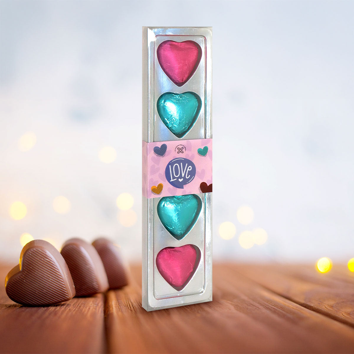 Caja de Chocolates en Forma de Corazón Rosa con Azul, 5 piezas 32.5 gr.