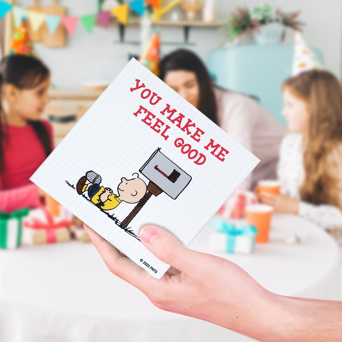 Caja de Regalo Charlie Brown "You make me feel good"