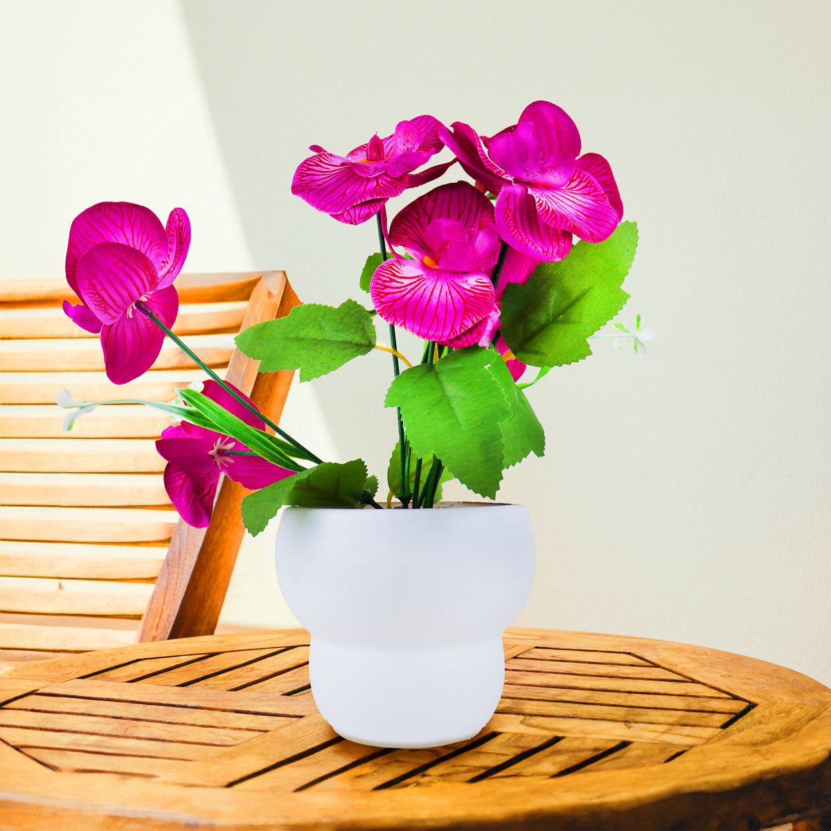 Maceta con Orquídea Artificial, Color Morado