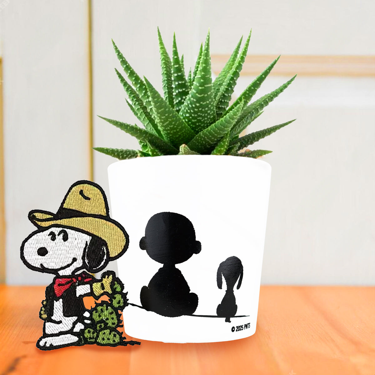 Maceta Cerámica, Charlie Brown y Snoopy, Color Blanco