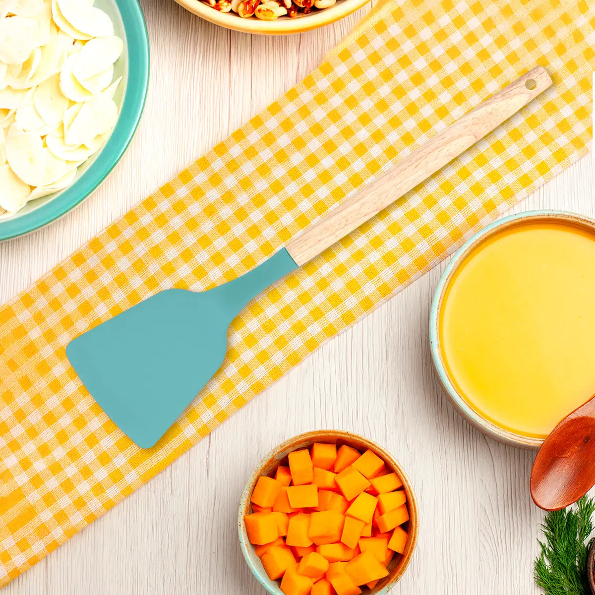 24 11AA UTENSILIO DE COCINA 32 CMAQUA1