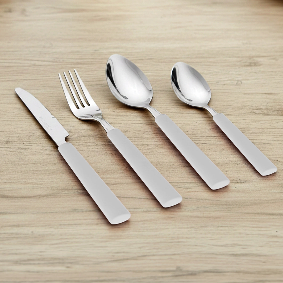 Set de Cubiertos, Color Gris, Inkanto