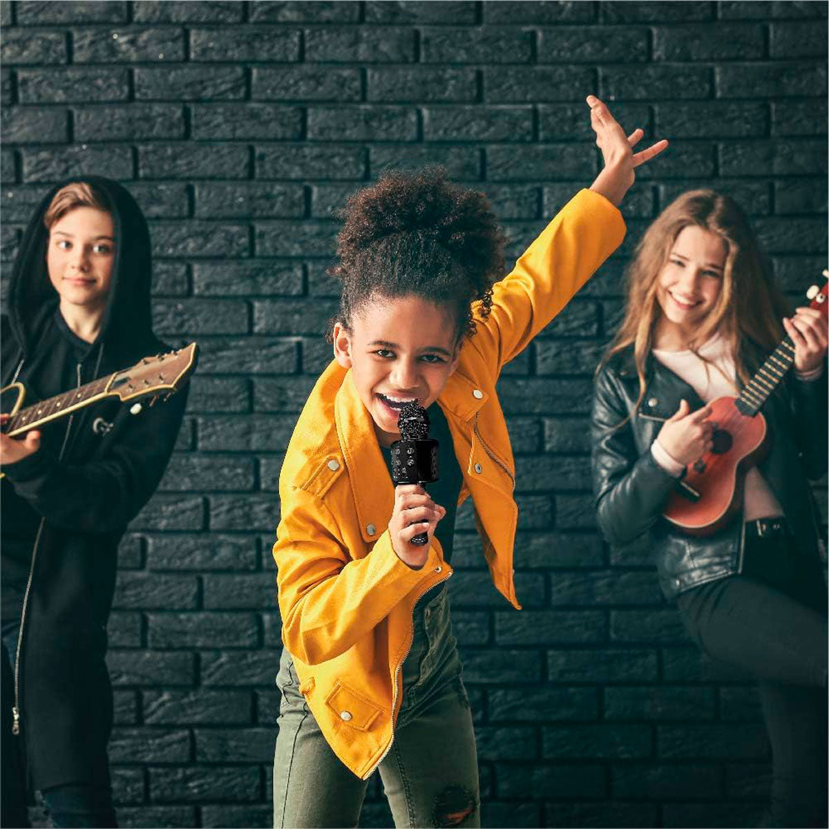 Micrófono de Karaoke Inalámbrico con Altavoz 4 en 1, 2Boom