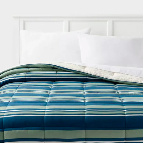 Edredón Reversible de Microfibra, Queen Size, Room Essentials