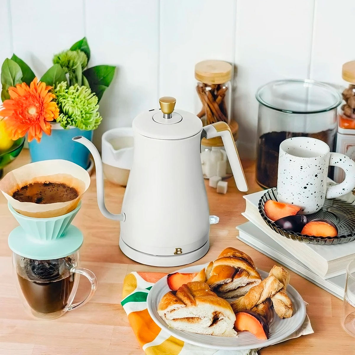 Tetera Eléctrica de Cuello de Cisne, Beautiful x Drew Barrymore