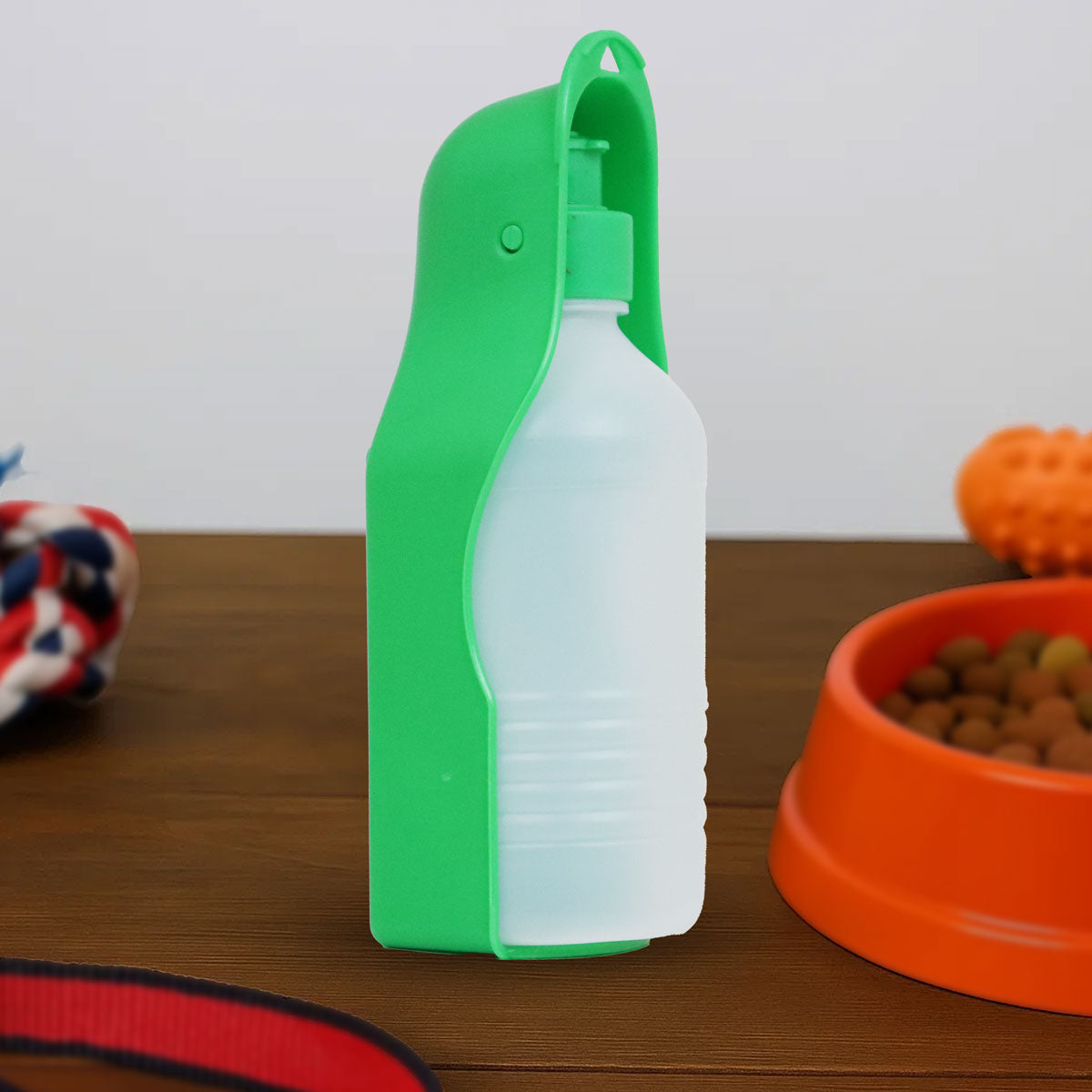 Botella Dispensador de Agua para Mascotas, 250 ml