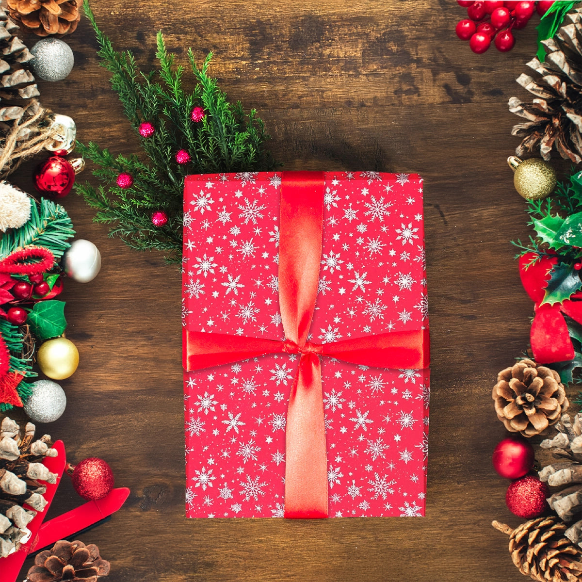 Papel Navideño para Envolver Regalos, Copos de Nieve, Color Rojo