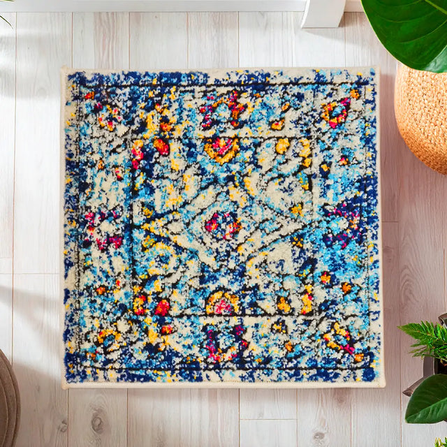 Brisia, Tapete Cuadrado