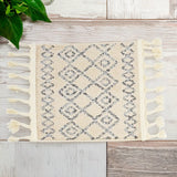 Isolde, Tapete Cuadrado