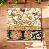 Liriel, Tapete Cuadrado