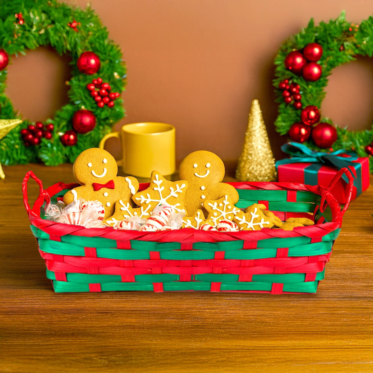 Canasta Navideña, Color Verde y Rojo, 30 x 20 cm