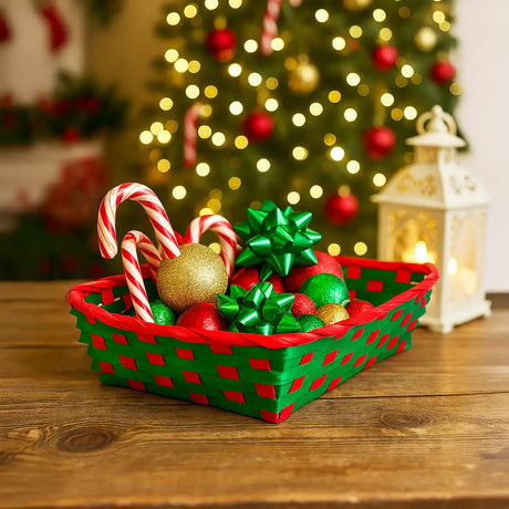 Canasta de Bamboo Navideña, Color Verde, 20x30 cm