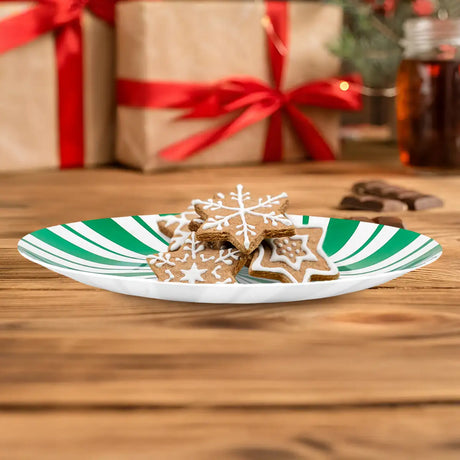 Plato de Plástico Navideño, Diseño Caramelo, Color Verde