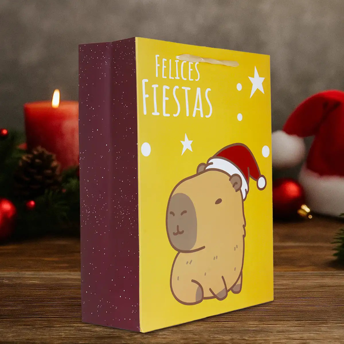 Bolsa de Regalo Navideña, Felices Fiestas, Capibara