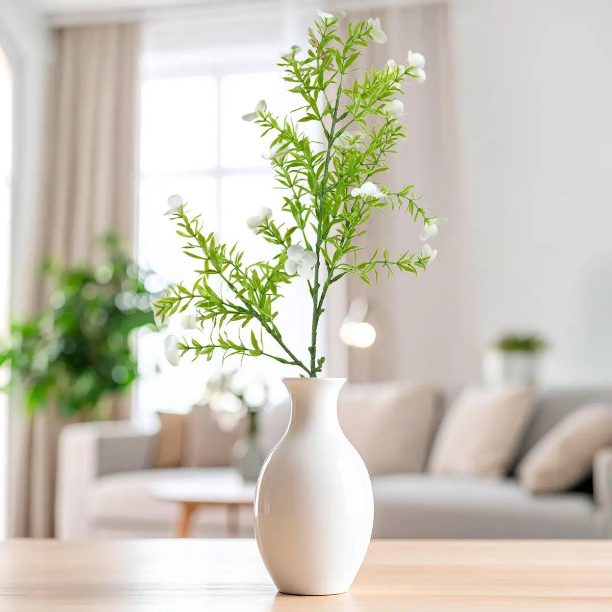 Rama de Follaje Artificial con Flores, Color Blanco