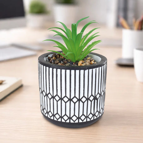 Maceta con Planta Artificial, Diseño Azulejo, Color Negro