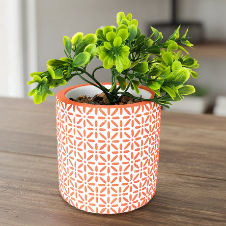 Maceta con Planta Artificial, Diseño con Patrón Flores, Color Naranja