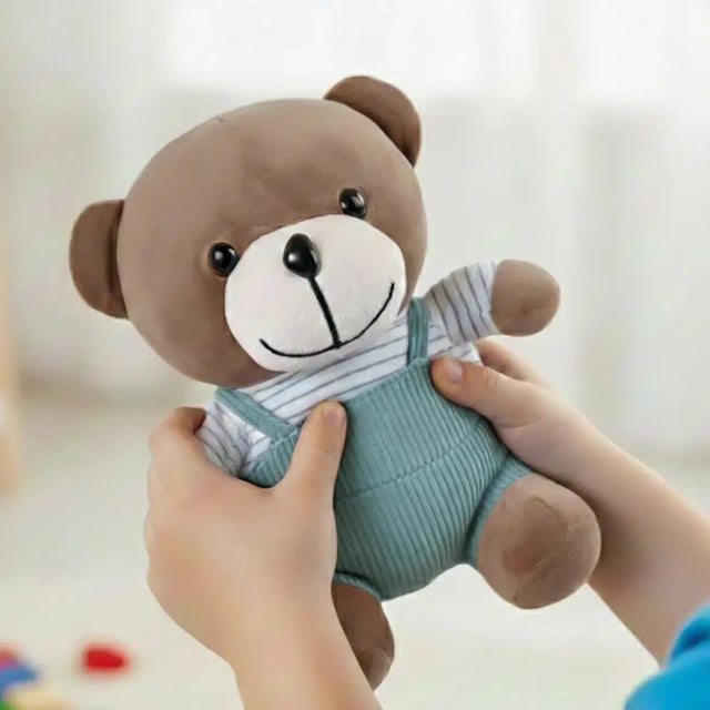 Peluche, Osito con Overol, Color Verde