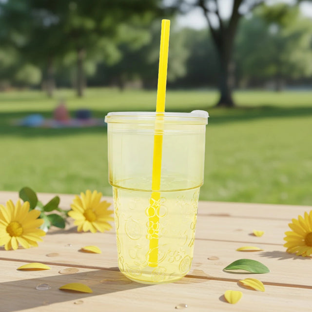 Vaso de Cristal con Tapa y Popote, Relieve Frutas, Color Amarillo