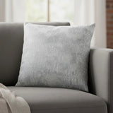 Cojín con Diseño, Color Gris Claro