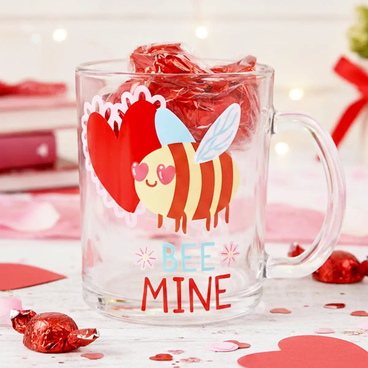 19 0126SV MUG CANDIES 56GMINE