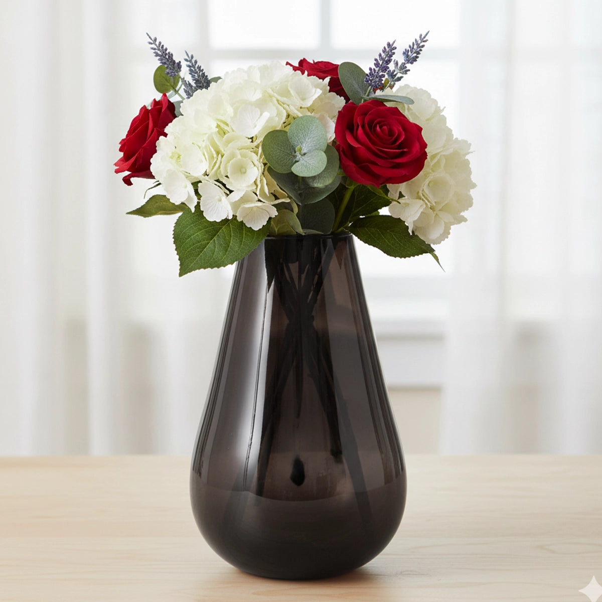 Florero Polonia, Color Negro