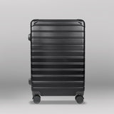 Set de Maletas de Viaje Líneas, color Negro: ¡Llévate 3 y paga 2!, 43x26x65cm