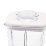 VASO DE PLASTICO OSTER MOD. 004890-011-805 1.25 L GRADUADO CON TAPA**