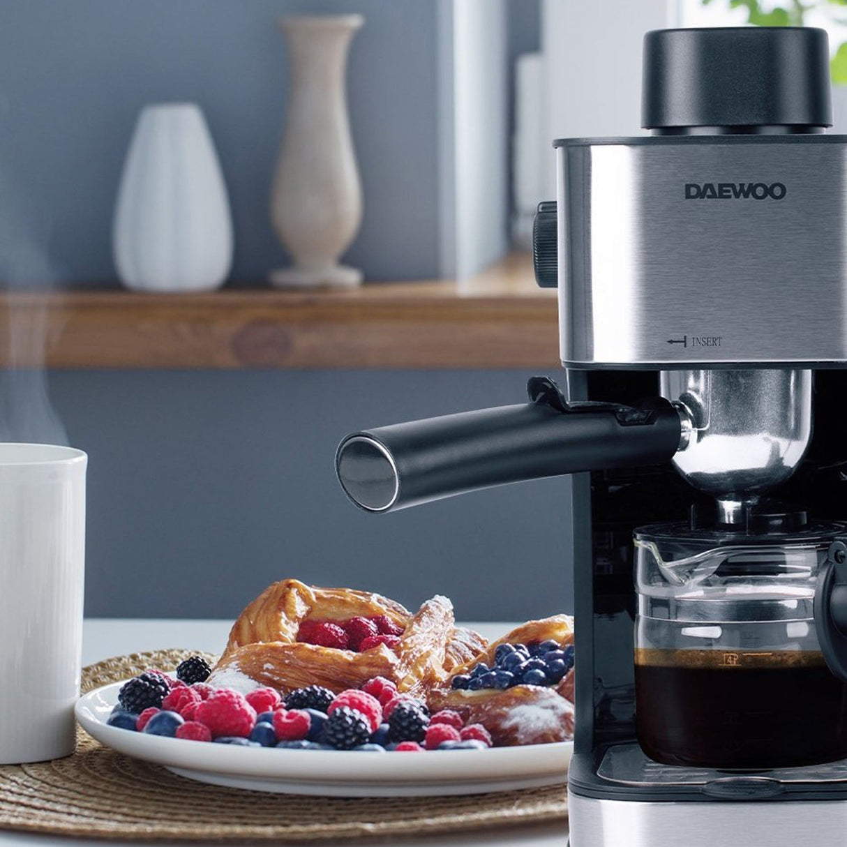 Cafetera para Expresso Daewoo 0.4 Litros Negra DES-485